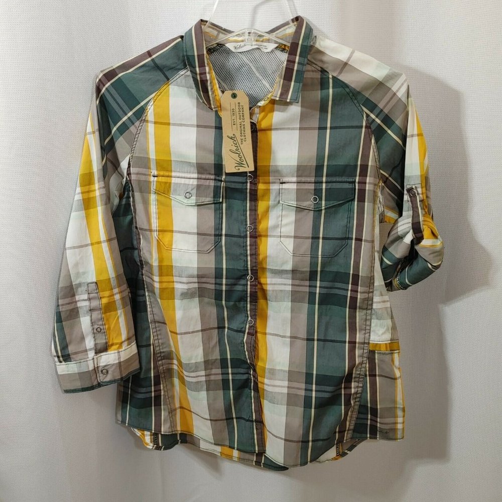 Woolrich 3/4 Sleeve Snaps Vented  Shirt. Sz Medium
